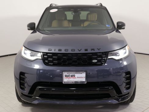 Used 2024 Land Rover Discovery Dynamic SE AWD/4WD image 5