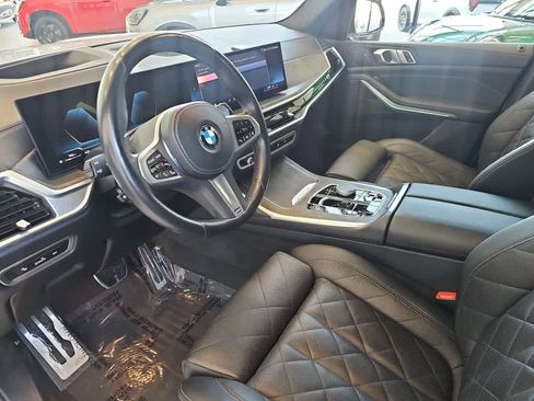Used 2024 BMW X7 xDrive40i w/ M Sport Package AWD/4WD image 14