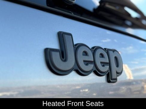 Used 2018 Jeep Cherokee Trailhawk w/ Quick Order Package 27L image 20