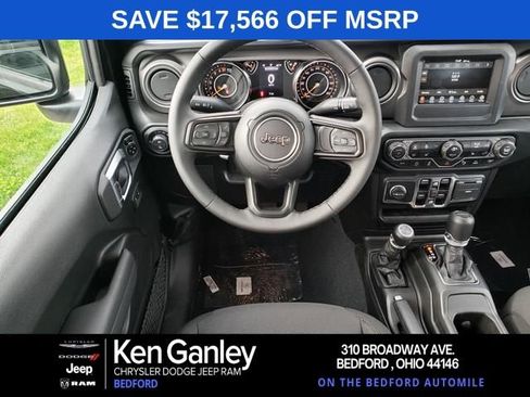 New 2023 Jeep Gladiator Sport image 9