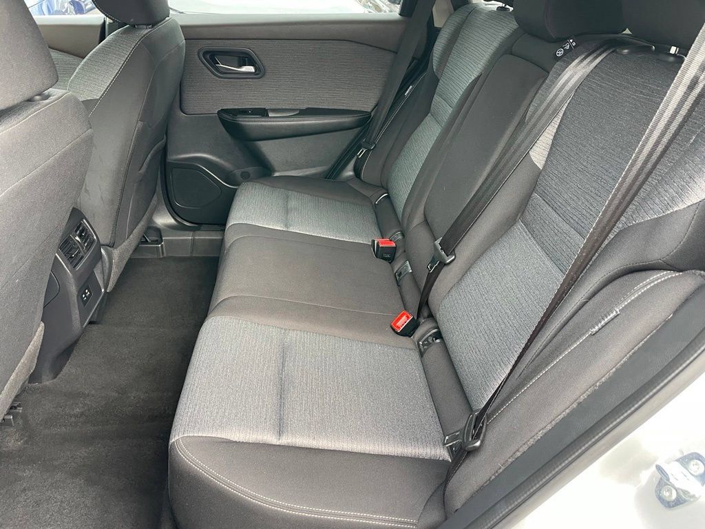 Certified 2023 Nissan Rogue SV AWD/4WD image 8