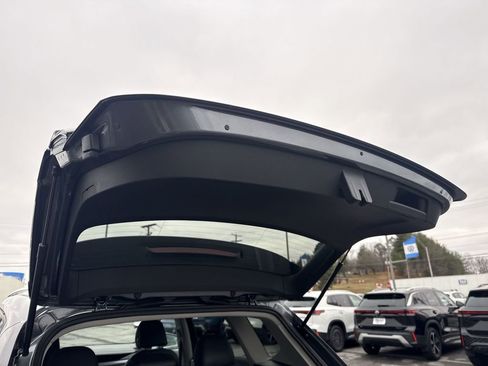 New 2026 Volkswagen Taos SEL AWD/4WD image 44