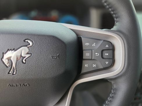 New 2026 Ford Bronco Outer Banks w/ Sasquatch Package image 24