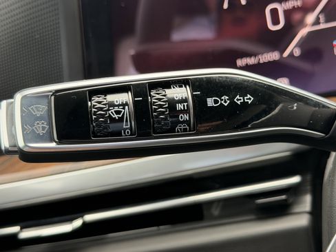 New 2026 Cadillac Escalade Platinum Sport w/ LPO, ONYX Package image 31