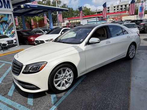 Used 2018 Mercedes-Benz S 450 4MATIC Sedan w/ Premium Package image 13