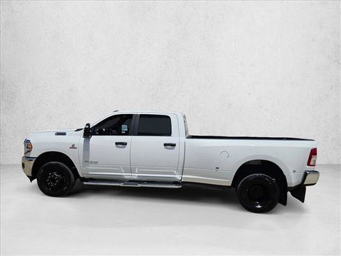 Used 2024 RAM 3500 Big Horn AWD/4WD image 8