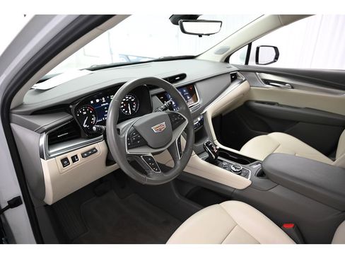 Used 2022 Cadillac XT5 Premium Luxury w/ Technology Package image 36