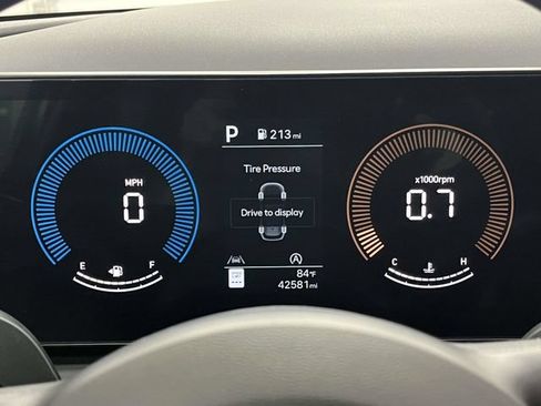 Used 2025 Hyundai Tucson SEL FWD image 36