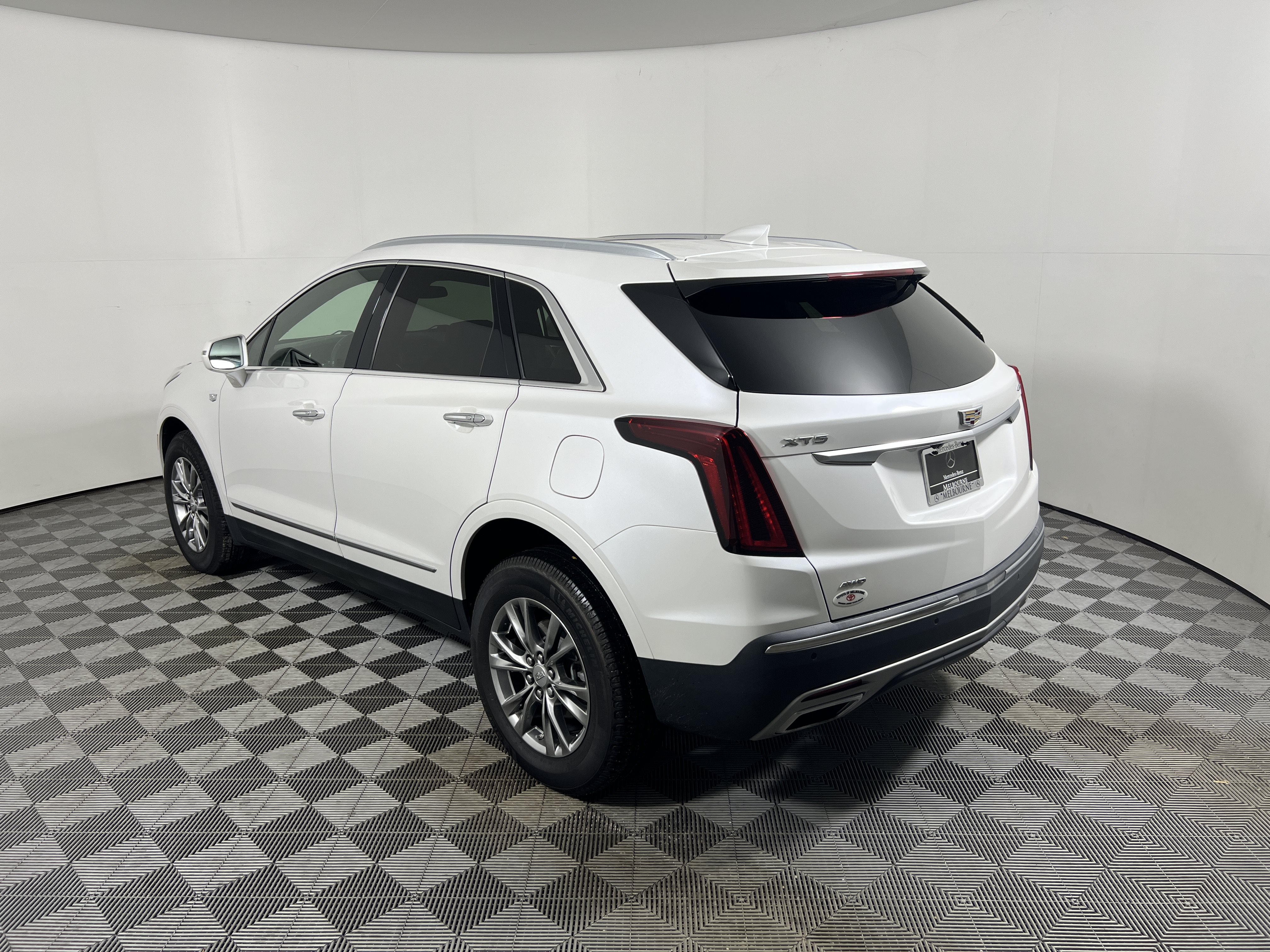 Used 2020 Cadillac XT5 Premium Luxury AWD/4WD image 3