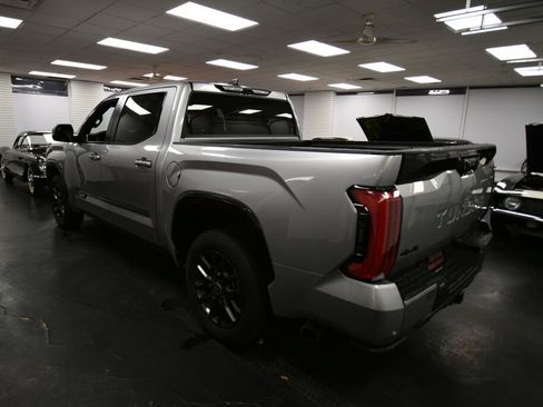 Used 2024 Toyota Tundra Platinum image 5