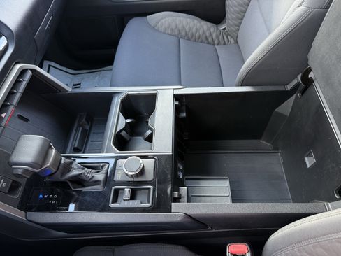 Used 2022 Toyota Tundra SR5 image 23