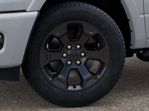 New 2026 RAM 1500 4x4 Crew Cab image 13