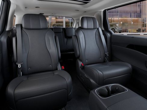 New 2027 Kia Carnival SX Prestige FWD image 16