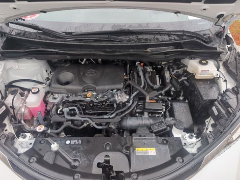 Certified 2024 Toyota Sienna Platinum image 35