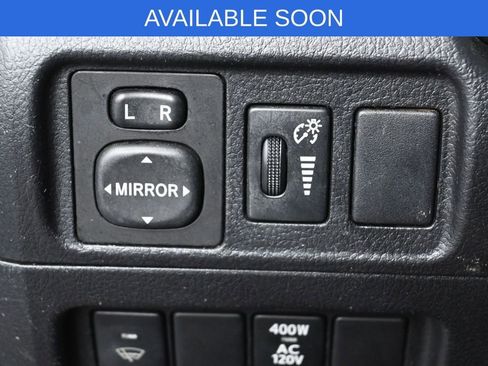 Used 2015 Toyota 4Runner Trail AWD/4WD image 14