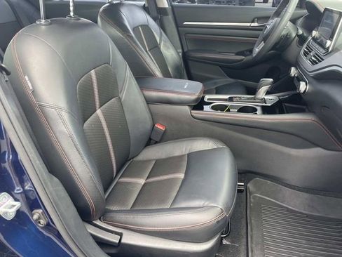 Used 2023 Nissan Altima 2.5 SR FWD image 22