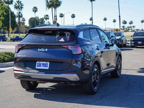 New 2026 Kia Sportage EX w/ EX Panorama Roof Package image 7
