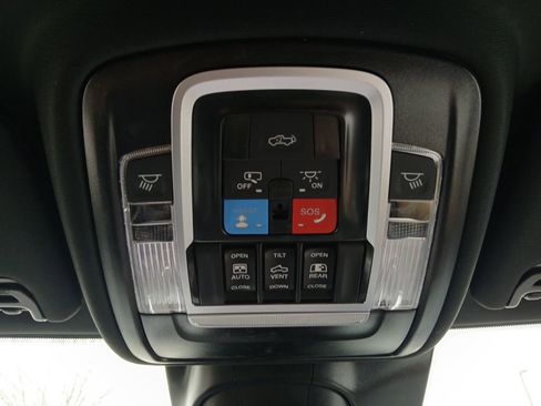 New 2026 RAM 2500 Laramie AWD/4WD image 5