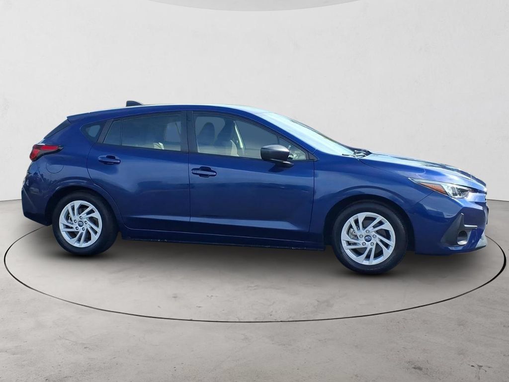 Used 2024 Subaru Impreza 2.0i AWD/4WD image 4