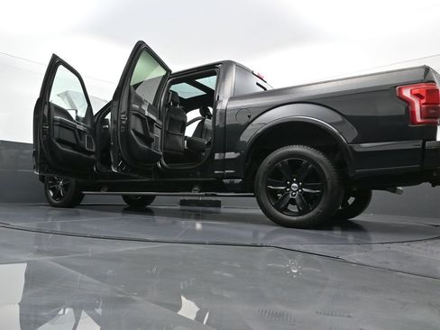 Used 2015 Ford F150 Platinum w/ Equipment Group 701A Luxury image 41