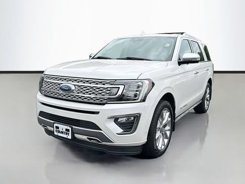 Used 2019 Ford Expedition Platinum AWD/4WD image 3
