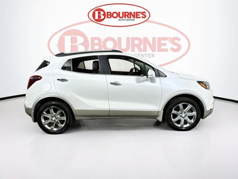 Used 2019 Buick Encore Essence w/ Experience Buick Package AWD/4WD image 11