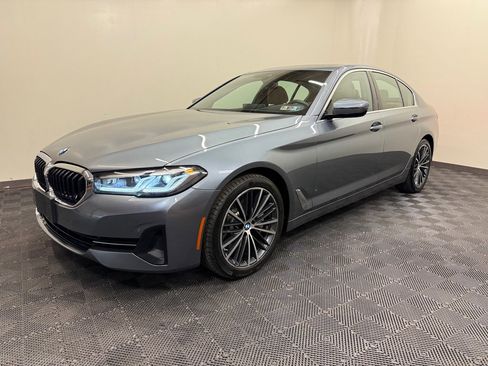 Used 2022 BMW 530i xDrive w/ Premium Package image 1