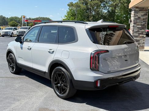 Used 2024 Kia Telluride EX X-Line AWD/4WD image 3