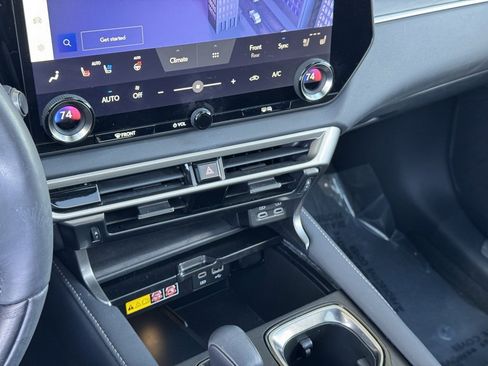 Used 2023 Lexus RX 350 Premium image 35