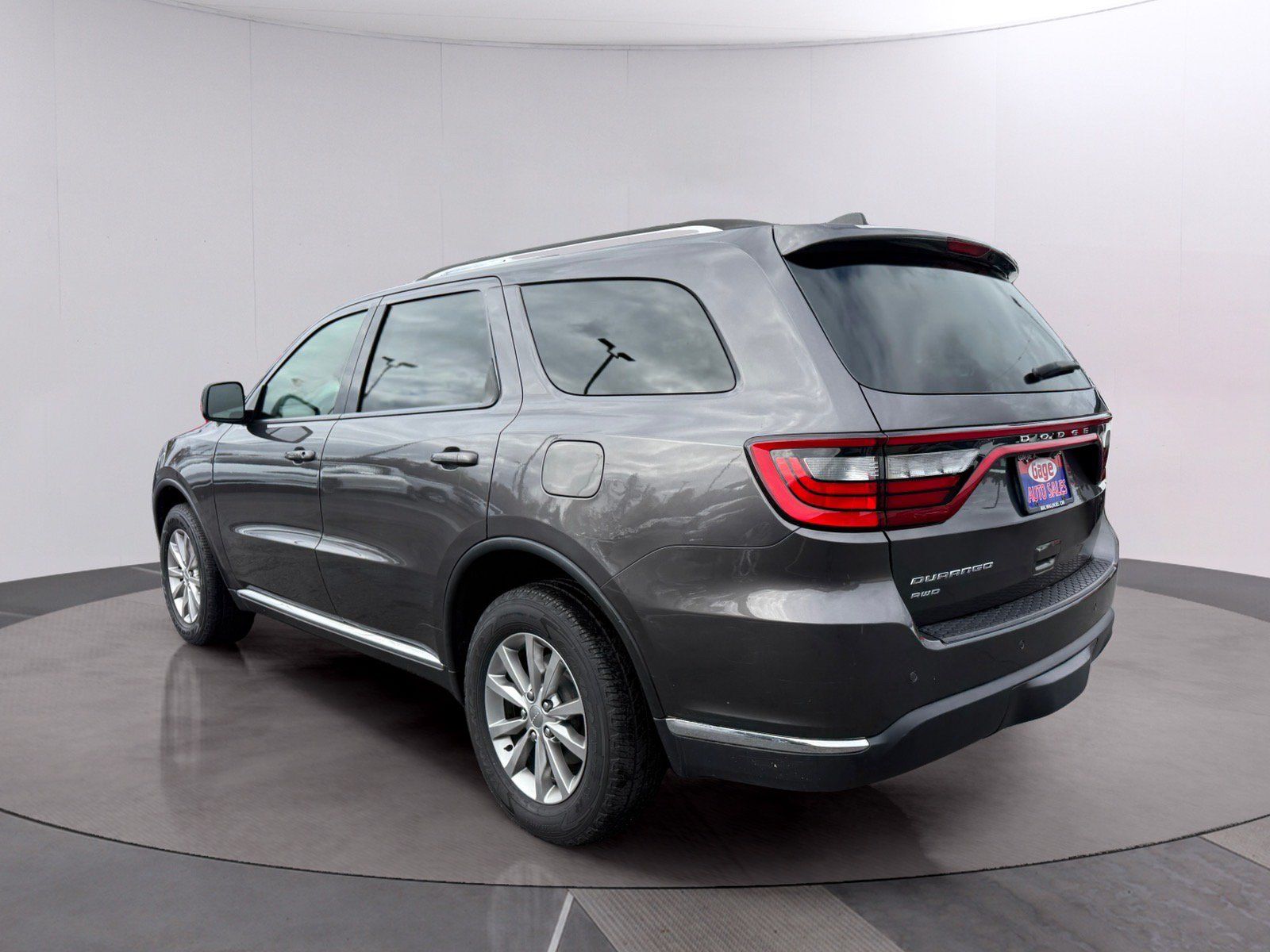 Used 2017 Dodge Durango SXT w/ Quick Order Package 23B AWD/4WD image 4