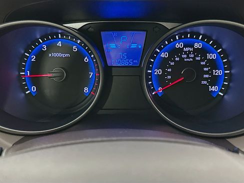 Used 2015 Hyundai Tucson Limited image 18