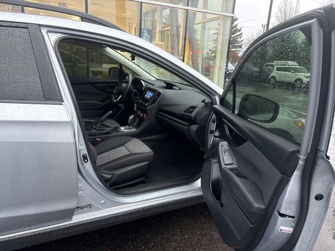 Used 2023 Subaru Crosstrek 2.0i Premium image 10