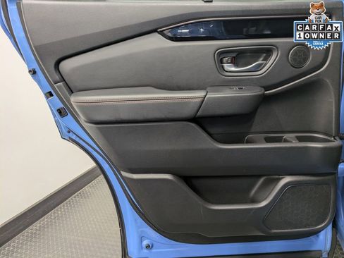 Used 2024 Honda Pilot TrailSport image 21