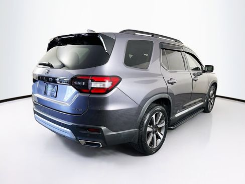 Used 2023 Honda Pilot Elite image 9