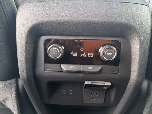 New 2026 Chevrolet Traverse LT w/ Midnight/Sport Edition image 28