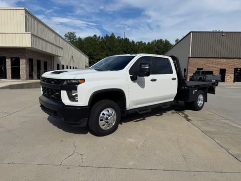 Used 2020 Chevrolet Silverado 3500 W/T w/ WT Convenience Package AWD/4WD image 1
