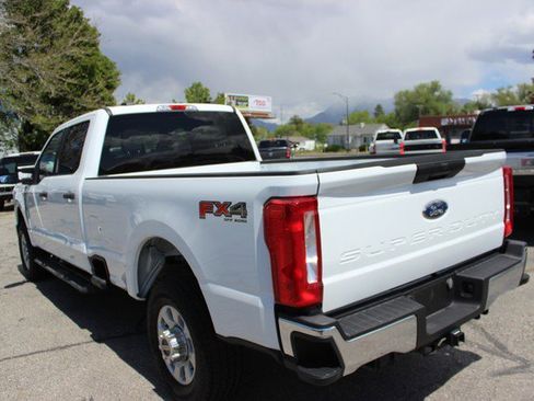 Used 2024 Ford F350 XLT w/ FX4 Off-Road Package AWD/4WD image 5