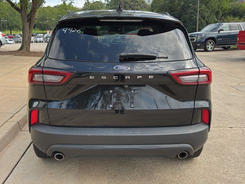 Used 2025 Ford Escape ST-Line FWD image 7