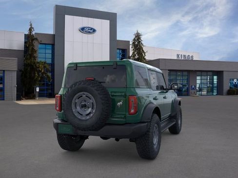New 2025 Ford Bronco Outer Banks w/ Sasquatch Package AWD/4WD image 8