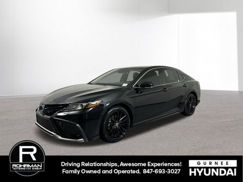 Used 2024 Toyota Camry XSE image 2