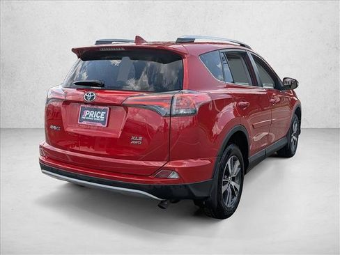 Used 2016 Toyota RAV4 XLE w/ Protection Package AWD/4WD image 5
