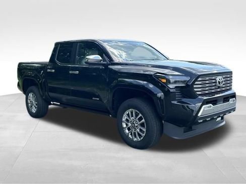 Certified 2024 Toyota Tacoma Limited w/ Limited Package (LT) AWD/4WD image 10