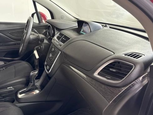 Used 2015 Buick Encore FWD image 31