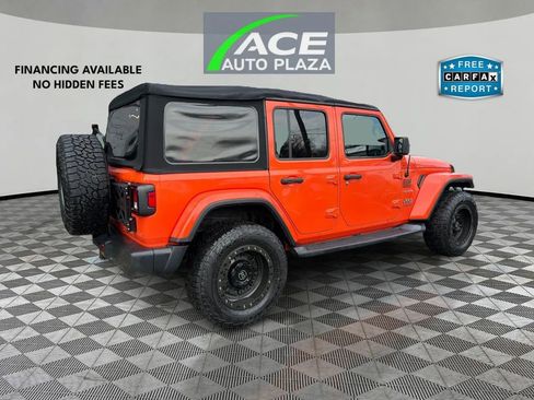 Used 2018 Jeep Wrangler Unlimited Sahara w/ Dual Top Group image 5