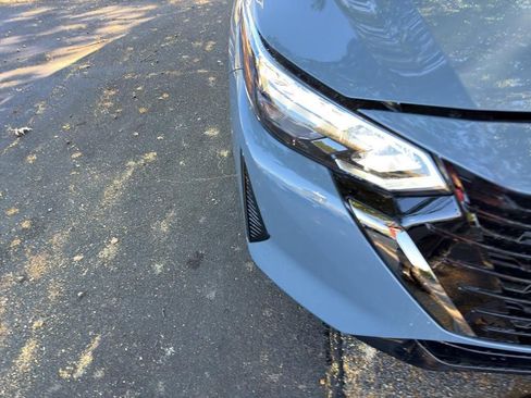 New 2025 Nissan Sentra SR image 10