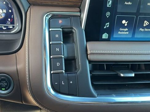 Used 2024 Chevrolet Tahoe High Country image 30