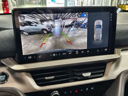 New 2026 Ford Explorer Active AWD/4WD image 20