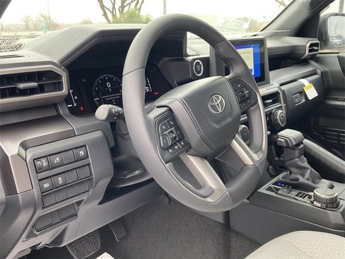 New 2026 Toyota 4Runner SR5 image 9