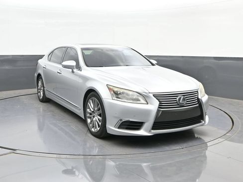 Used 2013 Lexus LS 460 L w/ Ultra Luxury Pkg RWD image 22
