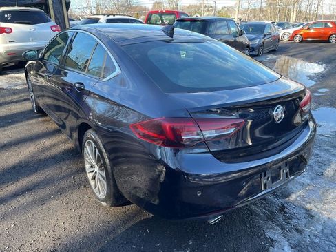 Used 2019 Buick Regal Preferred w/ Driver Confidence Package I image 9
